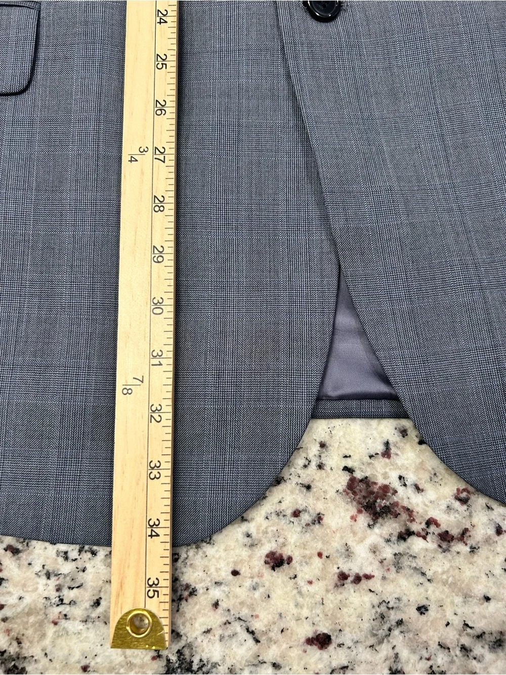 Jos. A. Bank Signature Collection Men's Gray Plaid Two-Piece Suit 48R Wool Silk